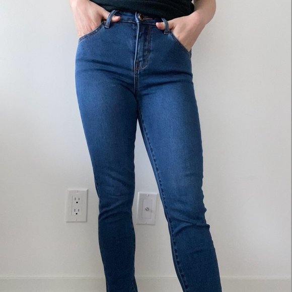 [NEW] Blue Jeggings - Picture 2 of 5